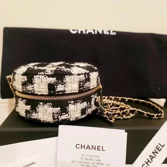 Chanel Ribbon Tweed Round Clutch with Chain - Picture 2 of 12